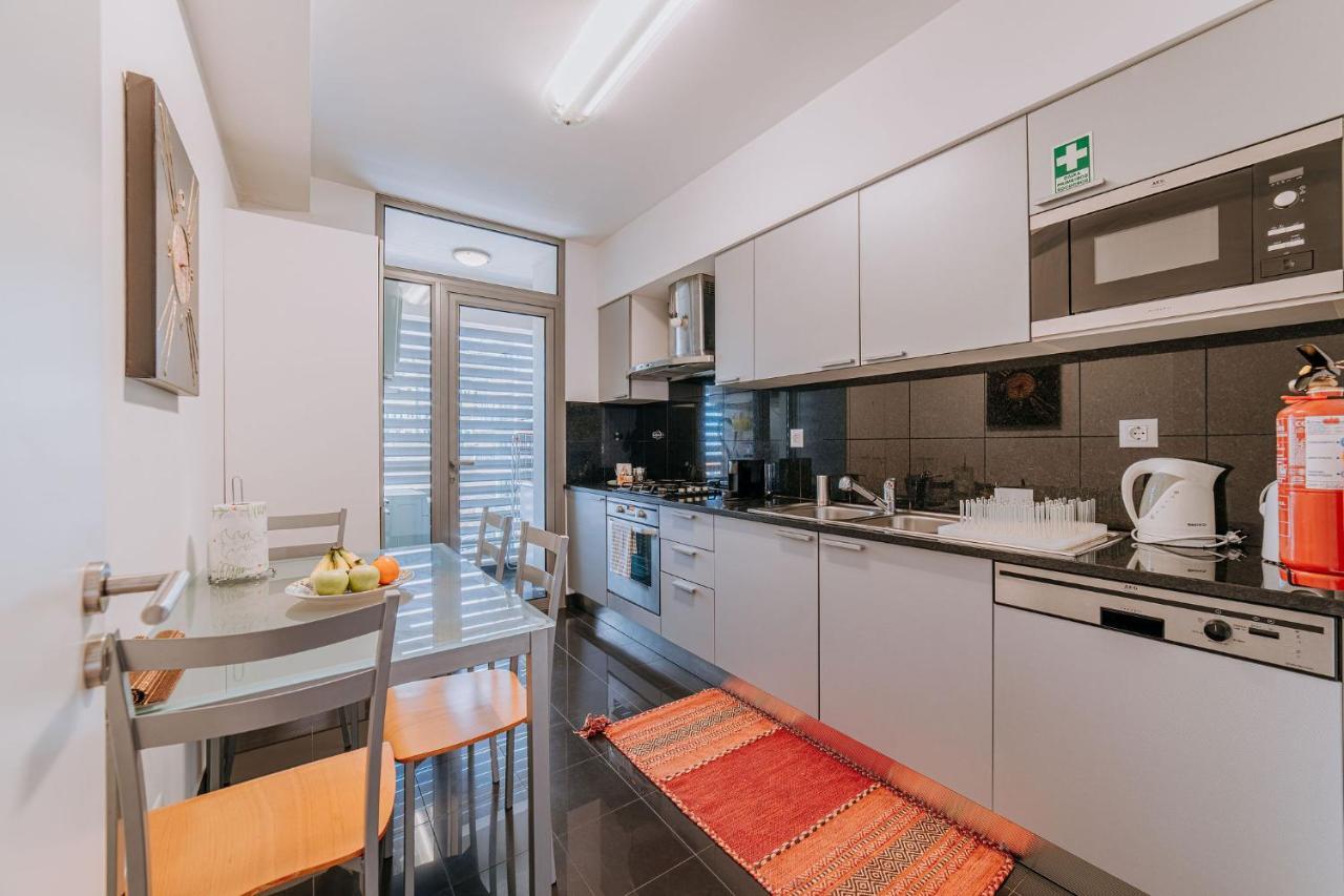 Apartamento Cozy T2 With Ocean View Funchal  Exterior foto