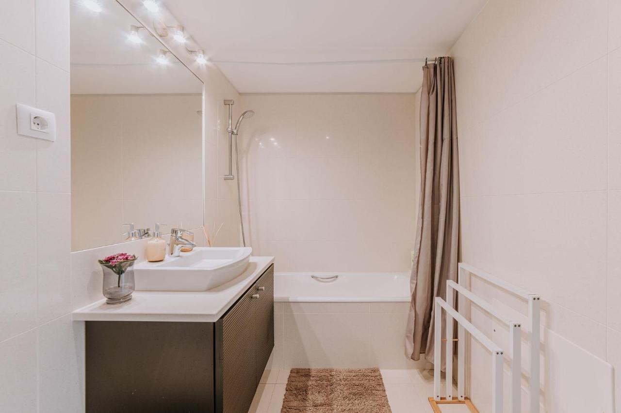 Apartamento Cozy T2 With Ocean View Funchal  Exterior foto